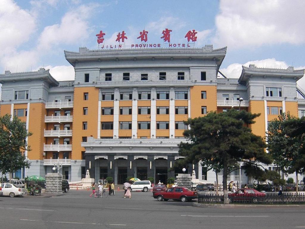 Jilin Province Hotel Чанчунь Экстерьер фото